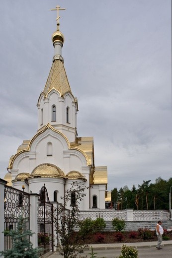 Patriarcha poświęcił cerkiew w Katyniu