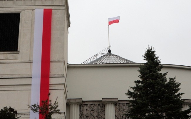 Sejm zdecyduje, czy zająć się związkami partnerskimi