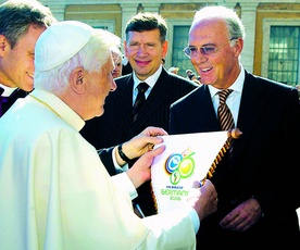 Piłkarze u Papieża