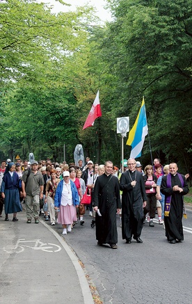 „Dom na skale” jest hasłem do modlitwy i ofiary jasnogórskich pielgrzymów pieszych i duchowych z całej diecezji płockiej