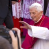 Papież cierpi z powodu Kościoła w Niemczech