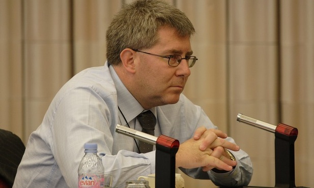 Czarnecki: Niech prezesa PZPN wybierają kibice