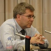 Czarnecki: Niech prezesa PZPN wybierają kibice