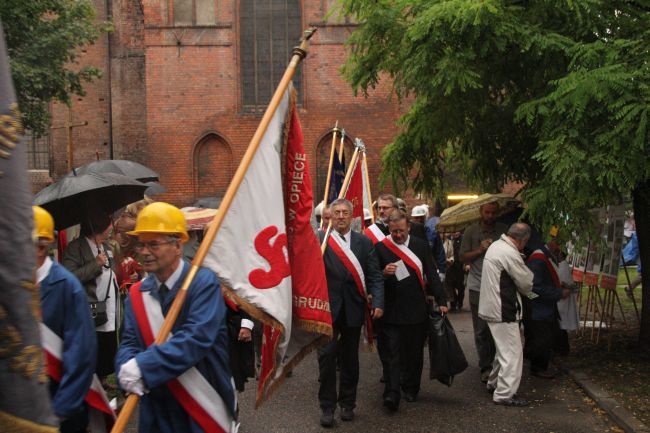 Msza św. w 32. rocznicę podpisania porozumień sierpniowych i powstania NSZZ "Solidarność"