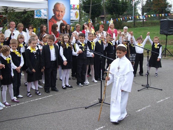 Inauguracja roku szkolnego w Zabłędzy