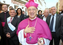 Arcybiskup Francesco Pio Tamburrino 