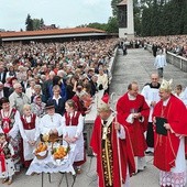  Kraków-Mogiła, 16 września. Na odpust do opactwa cystersów ściągnęły tłumy krakowian