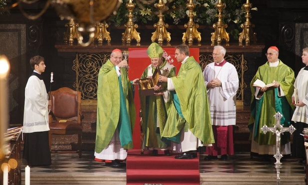 Papież nominował ojców synodalnych
