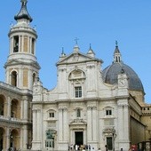 Papież zawierzył Matce Bożej Synod i Rok Wiary