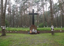Otwarto czwarty cmentarz ofiar NKWD
