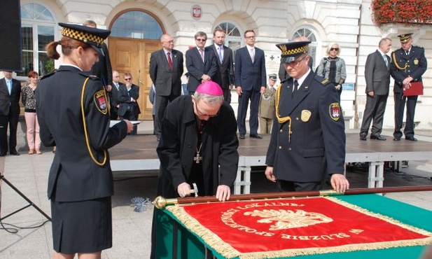 Strażnicy odświętnie