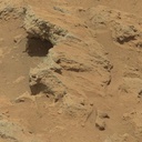 Curiosity znalazł koryto rzeki na Marsie