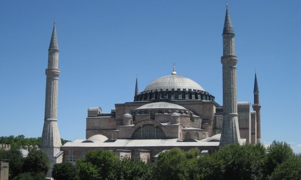 W Stambule obradują prawosławni parlamentarzyści