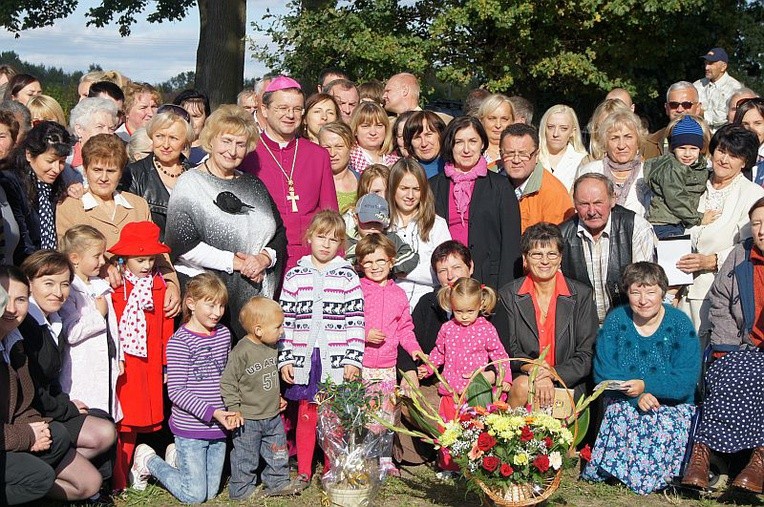 Prymicja biskupa w Ochli