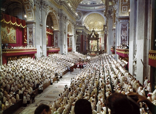 11 października 1962 r. Otwarcie Soboru Watykańskiego II. w Bazylice św. Piotra, która zamieniła się w ogromną aulę synodalną