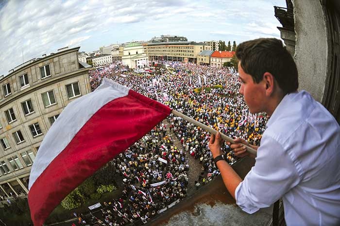 Mmarsz „Obudź się, Polsko”