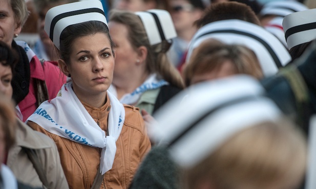 Protest pielęgniarek i położnych.