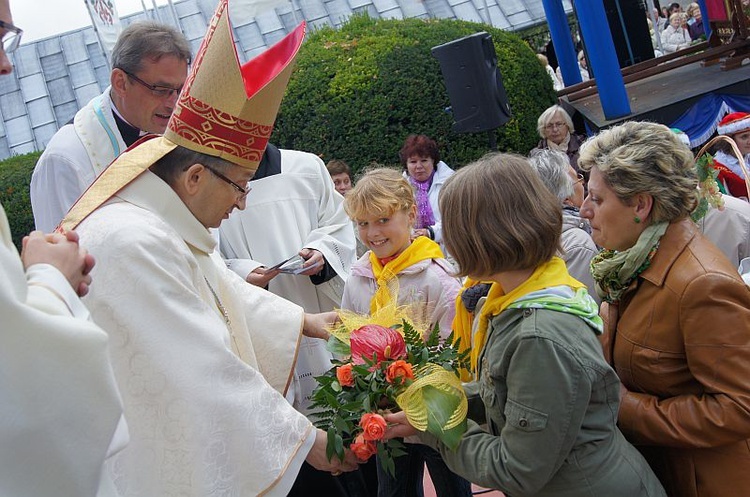 Pielgrzymka Różańcowa w Rokitnie