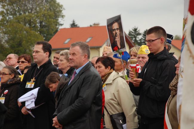 Krzyż pątniczy w Płocku Trzepowie