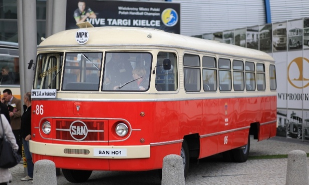 Kochane dzieci, tak kiedyś wyglądał autobus