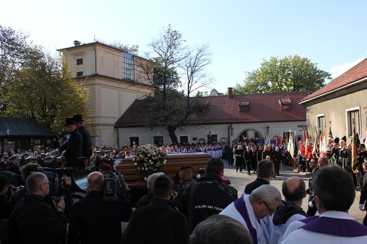 Tłumy żegnały śp. Marię Krystynę Habsburg w Żywcu