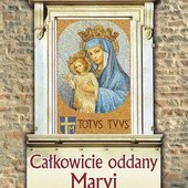 "Całkowicie oddany Maryi" to dobra pomoc w październikowej modlitwie różańcowej
