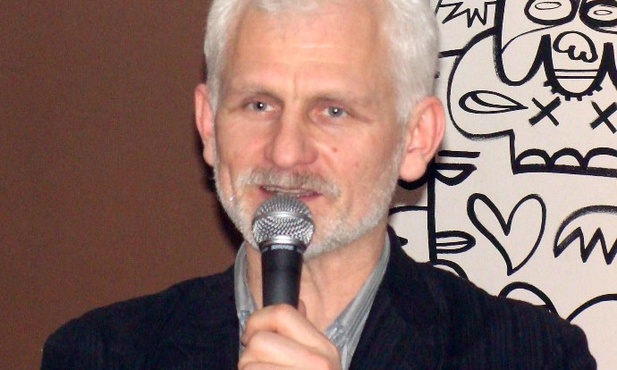 Bialacki prosił: „Nie wysyłajcie danych”