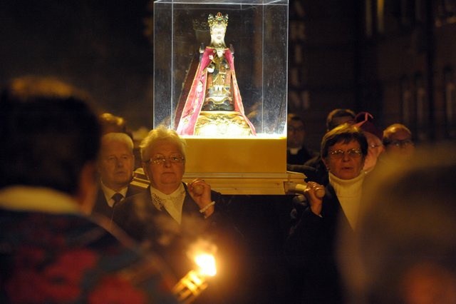 Z Różańcem przez miasto