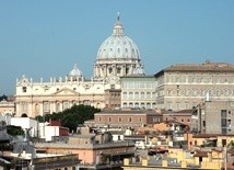 Papież przenosi seminarium dla ministrantów poza Watykan