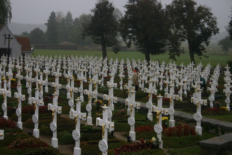 Biały cmentarz w serbołużyckiej Ralbicy