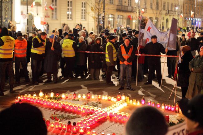 Miesięcznica katastrofy smoleńskiej