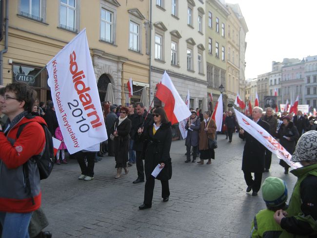 Świętowanie niepodległości na krakowskim Rynku Głównym