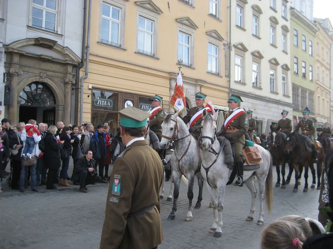 Świętowanie niepodległości na krakowskim Rynku Głównym