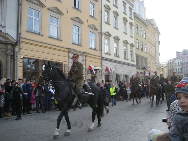 Świętowanie niepodległości na krakowskim Rynku Głównym