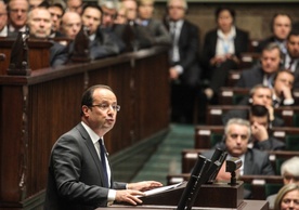 Hollande przemawiał do parlamentu