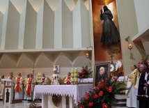Kardynała Kakowskiego wspominano i modlono się za jego duszę w kościele pw. Chrystusa Miłosiernego w Ciechanowie