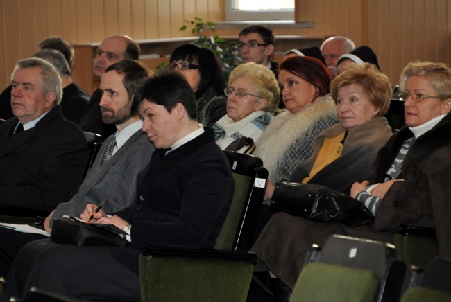 4 lutego. W naszej diecezji zostały wznowione obrady II Synodu Diecezji Radomskiej