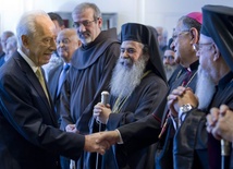 Peres: Pokój jest wołaniem z nieba
