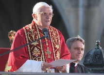 Abp Gänswein szuka nieznanych krewnych-spadkobierców Benedykta XVI