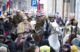  Barwny korowód do betlejemskiej szopki poprowadzili Mędrcy ze Wschodu 