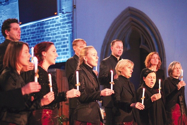  Otwarciu jubileuszu towarzyszył koncert chórów akademickich „Consonanza” i „Ars Cantandi” oraz kwartetu jazzowego Piotra Barona