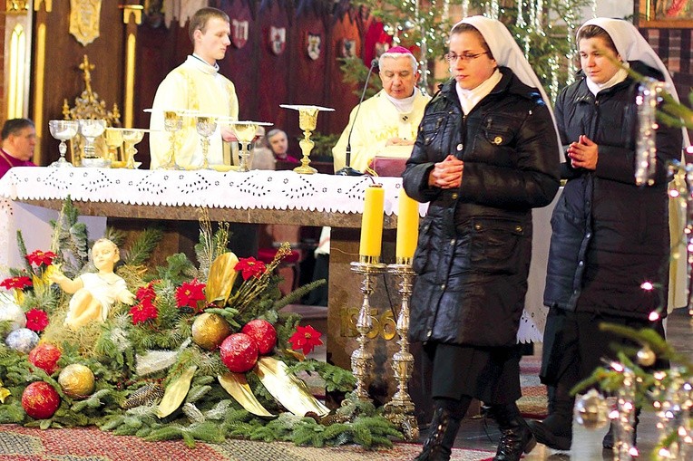  Powołanie to stanięcie w prawdzie przed słowem, które kieruje do nas Bóg. Ci, którzy odpowiedzieli Bogu „tak”, spotkali się, by dziękować za otrzymane łaski