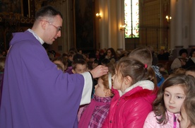 Środa Popielcowa ma bardzo ważne znaczenie w roku liturgicznym