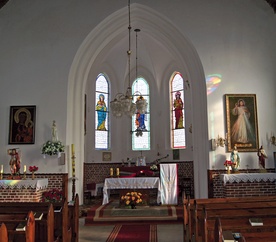  Prezbiterium kościoła w Turowie