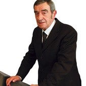 Arturo Mari