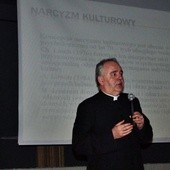 Ks. Jerzy Szymołon mówił o narcyzmie kulturowym, który niszczy jednostkę, rodzinę i społeczeństwo