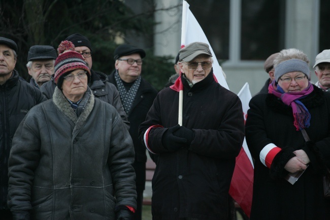 Pomnik "Iwanów" świadkiem manifestacji