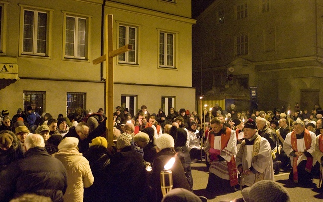 Droga Krzyżowa ulicami Słupska