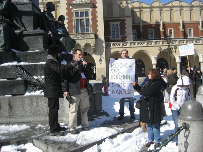 Manifestowali w obronie rodziny