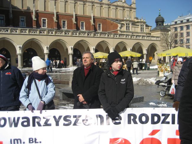 Manifestowali w obronie rodziny